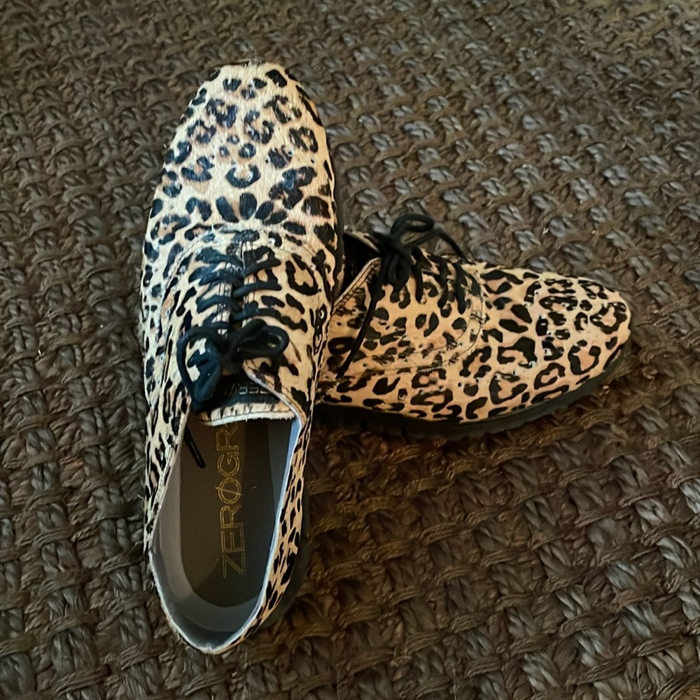 ZERØGRAND by COLE HAAN size 7.5